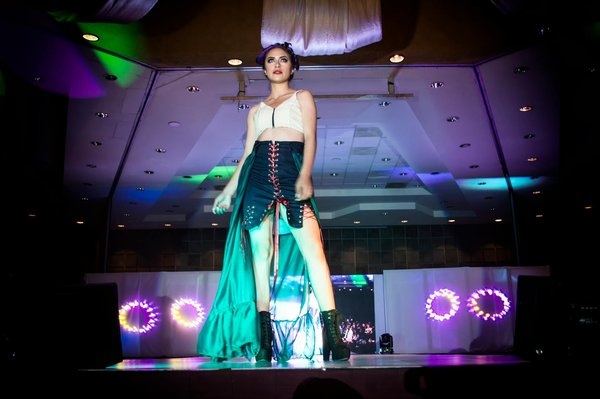 Découvrez le piercing oreille en acier : style et confort!